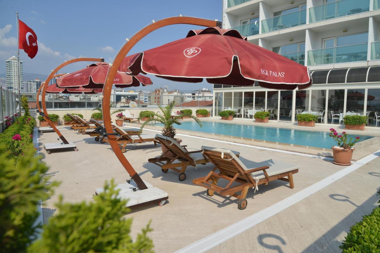 Ege Palas Hotel Измир Екстериор снимка